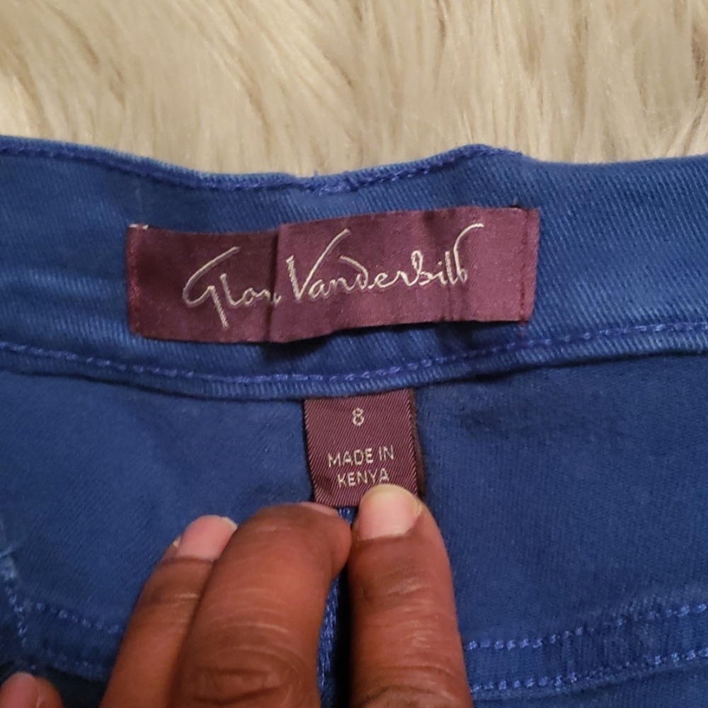 Jeans - Picture 7 of 8